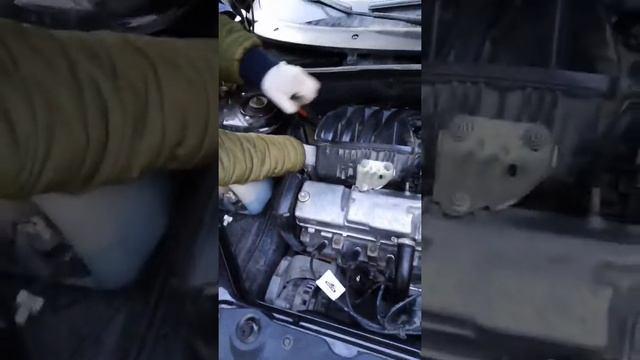 Как поменять датчик давления масла на Датсуне смотреть онлайн