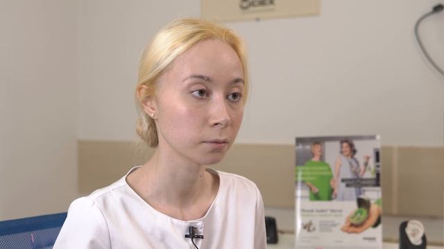 КАК НЕ СТЕСНЯТЬСЯ СЛУХОВОГО АППАРАТА смотреть онлайн