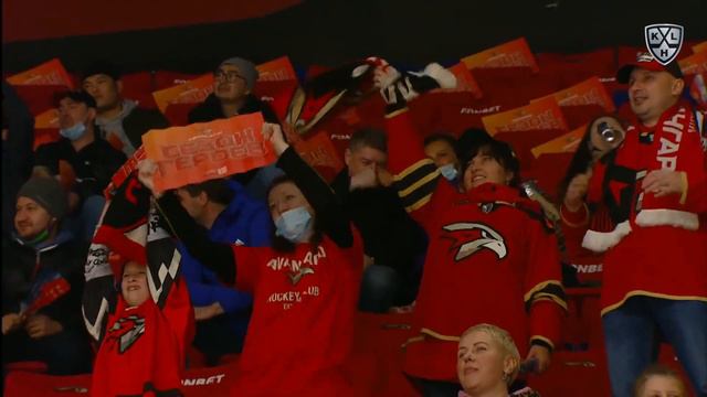 Yakupov tips it in for his second of the night смотреть онлайн