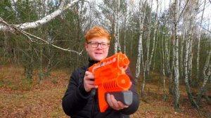 Nerf War: ПОГОНЯ ЗА РЫЖИМ В ЛЕСУ! / Кириешка Nerf Battle