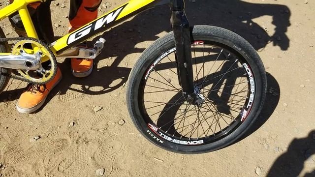 Bmx race bike check with twisted metals super mario смотреть онлайн