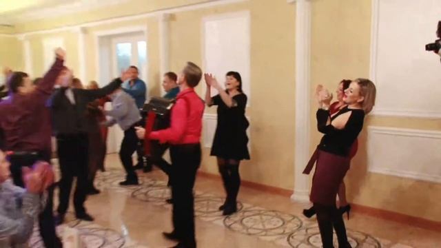На юбилее 11 12 2017 смотреть онлайн