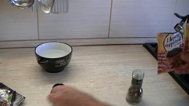 Три простых способа, как открыть одноразовую мельницу для специй смотреть онлайн