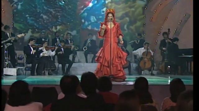 LOLA FLORES "LOLA SÍ" смотреть онлайн