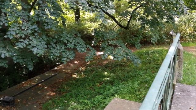 Остатки старого канала 1850 года… смотреть онлайн