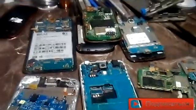 ЖУЛИКИ С ПАЯЛЬНИКОМ смотреть онлайн