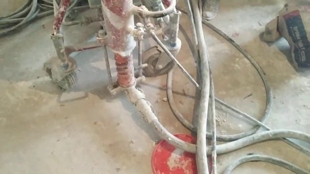 Механическая штукатурка. Работа станции Путцкнехт С 48. смотреть онлайн