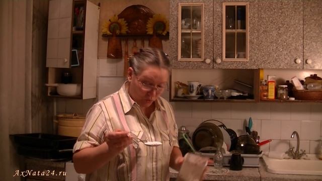 Ленивый пирог с неожиданной начинкой. Ночные байки на кухне с вторичными сухофруктами смотреть онлайн