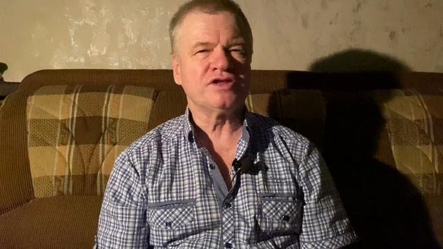 Авторское стихотворение «Ворон и голубка» смотреть онлайн