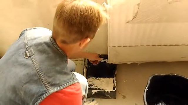 Демонтаж радиатора(батареи отопления) за две минуты. смотреть онлайн