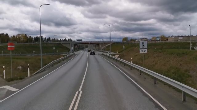 РУССКИЕ В ЭСТОНИИ. ПЕРВЫЙ РАЗ ЕДУ В ЭСТОНИЮ. Я В ШОКЕ ОТ ЭСТОНСКОЙ ГРАНИЦЫ. ЛУЧШИЙ ПОГРАН ПЕРЕХОД смотреть онлайн