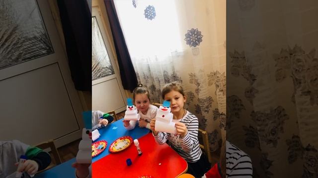 НОД : Конструирование из бумаги 