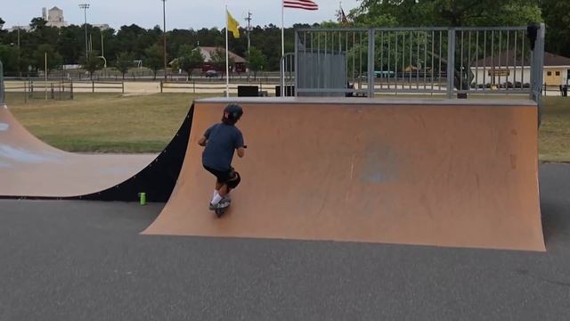CRAZY TEAM GAME OF SCOOT! смотреть онлайн