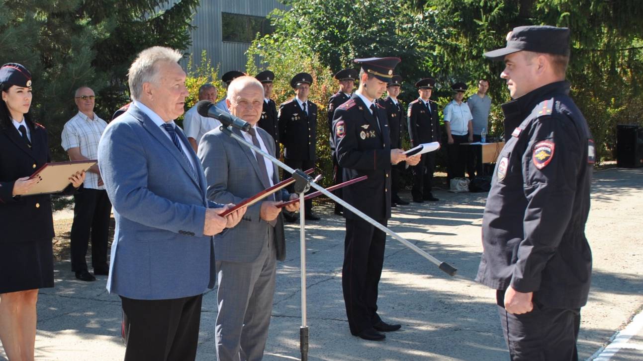 Начальник УМВД области Николай Скоков поздравил личный состав ППС с профессиональным праздником смотреть онлайн