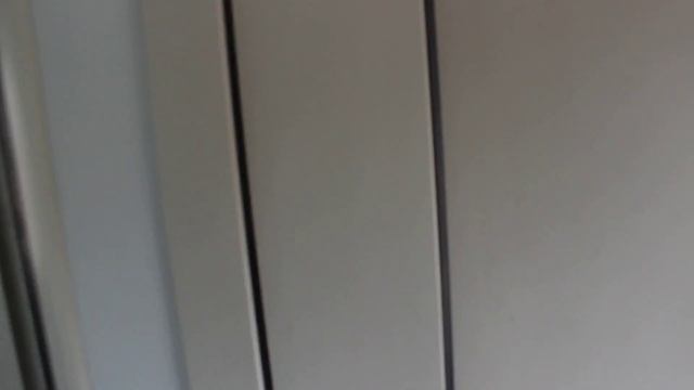 Туалет дизель-электропоезда ДТ1-007. смотреть онлайн