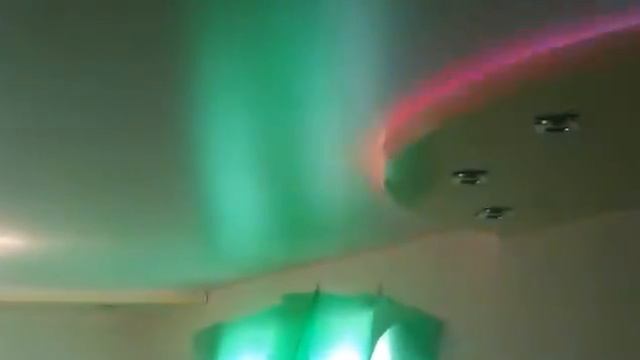 Многоуровневый натяжной потолок с подсветкой. смотреть онлайн