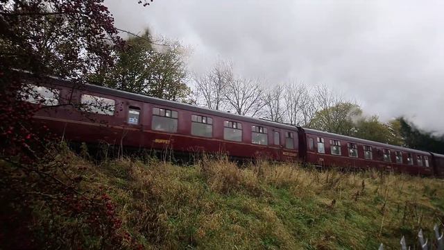 2020/10/29 1Z11 "The Pendle Dalesman" hauled by ex-LMS Jubilee 45699 Galatea (as 45562 Alberta) смотреть онлайн