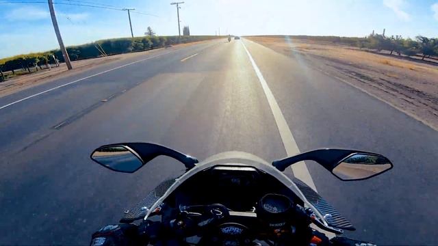 ⚠️ Secret Maxy Meetup: How to Wheelie a GSXR 750! ? смотреть онлайн