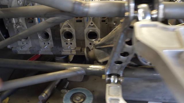 Rear Subframe is DONE! Front diff is WRONG! | AWD 4 Rotor Build смотреть онлайн