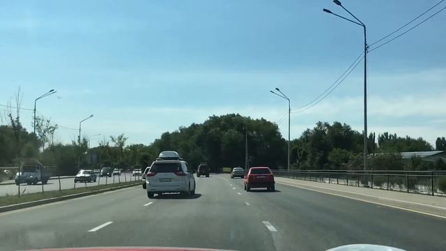 Kazakhstan. Almaty. The roads . Алматы. Дороги нашего города во время карантина. смотреть онлайн