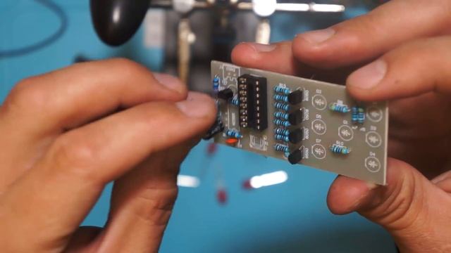Генератор случайных чисел - электронная игральная кость (KIT DIY из Китая) смотреть онлайн
