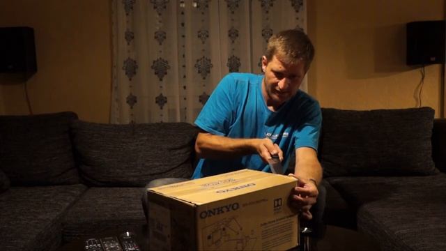 UNBOXING - Onkyo Dolby Atmos SKH-410 смотреть онлайн
