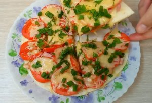 Пицца ДЛЯ ЛЕНИВЫХ! 5 минут и готово! ВКУСНО и БЫСТРО.