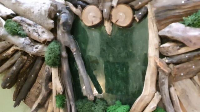 Интерьерное панно Сова ручной работы в технике Driftwood с добавлением эпоксидной смолы. смотреть онлайн