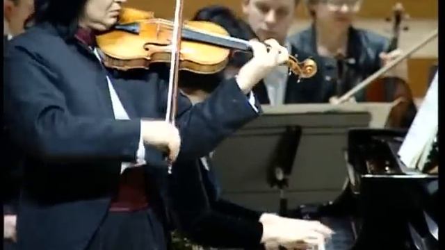 Mendelssohn Concerto for violin, piano and strings смотреть онлайн