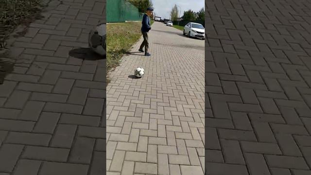 Как правильно давать пасы и базовые финты смотреть онлайн