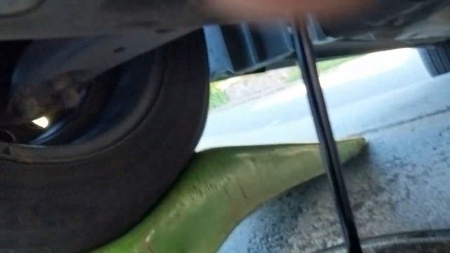 2004 Toyota Camry Oil Change смотреть онлайн