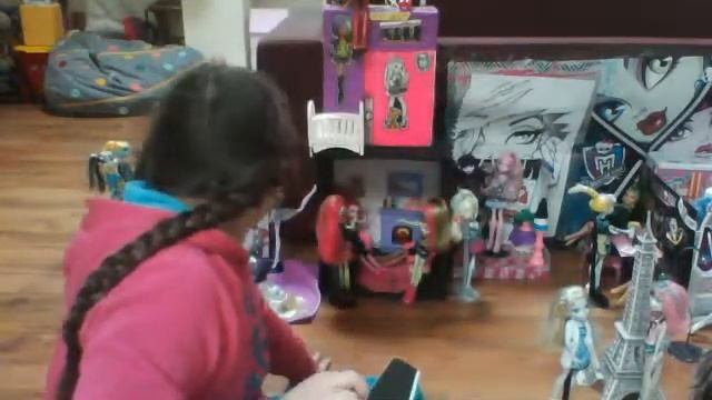 Видео с веб-камеры. Дата: 7 апреля 2014 г., 11:55.