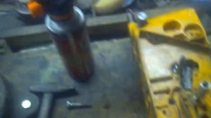 Извлечение шпильки крепления шины бензопилы партнер 350,351