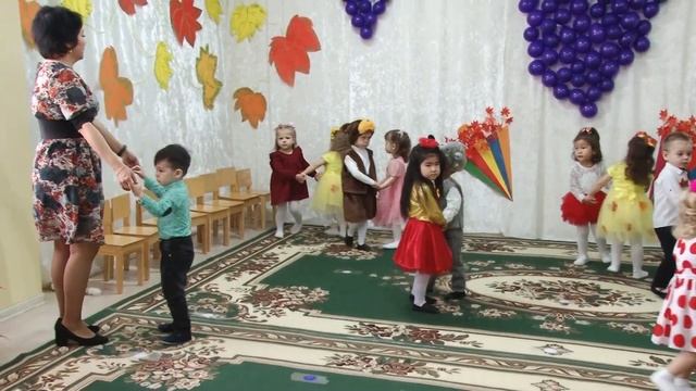 Осенний утренник 2022 | детский сад "Анли" | группа "Гулдер" (26. 10 .2022) смотреть онлайн
