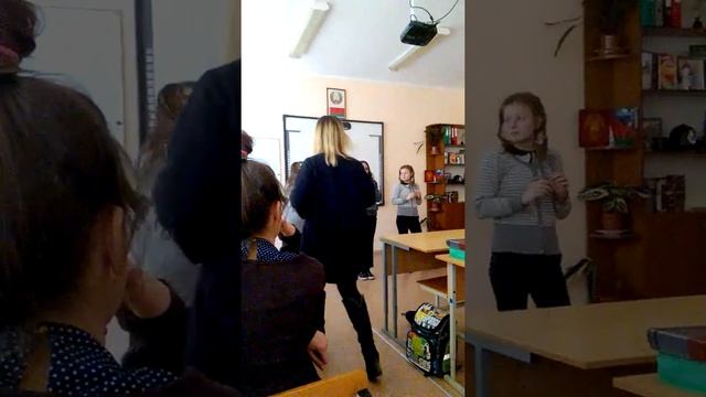 Учят танец 3 тормоз!!! смотреть онлайн