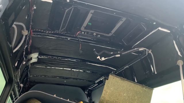 MERCEDES SPRINTER A/C REMOVAL SUNROOF INSTALLATION смотреть онлайн
