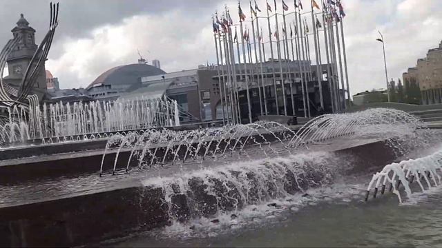 #Москва❤ #Май2021🌸 #КиевскийВокзал💌 #Фонтан💦 смотреть онлайн