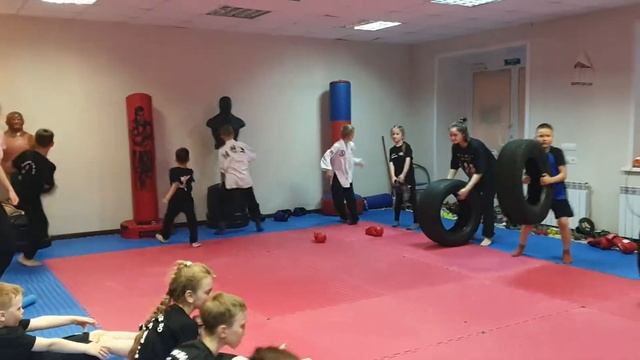 Тхэквондо Кикбоксинг в Омске | Клуб «Алмаз» смотреть онлайн