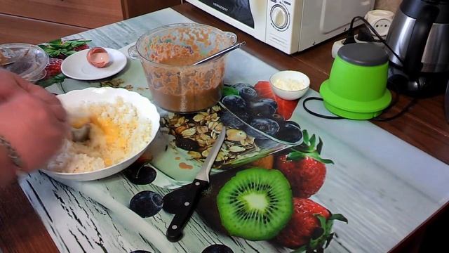 Рисовые котлеты с килькой в томате смотреть онлайн
