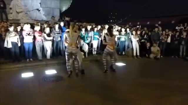 Konde Ft Hugo Pina Esconde Esconde Kizomba Semba смотреть онлайн