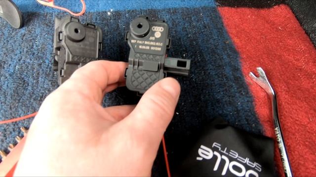 Audi A4/A5/Q5 B8 - Wymiana Silniczka Klapki Paliwa/Replacement Fuel Flap Engine DIY