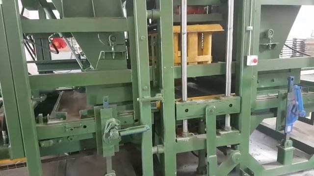 Купить вибропресс линию по производству тротуарной плитки смотреть онлайн
