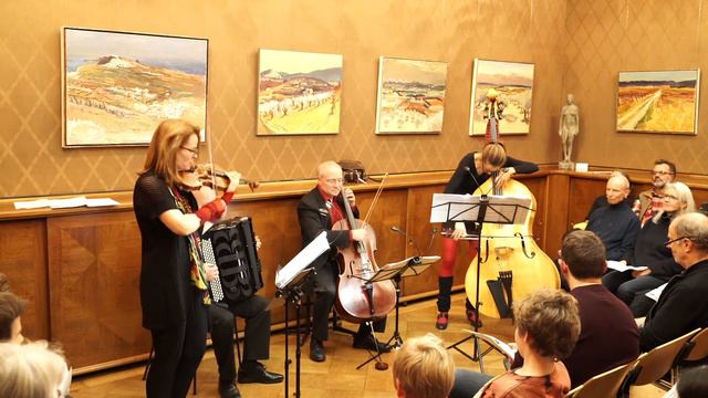 Petruschka Quartett "Bilder einer Ausstellung" смотреть онлайн