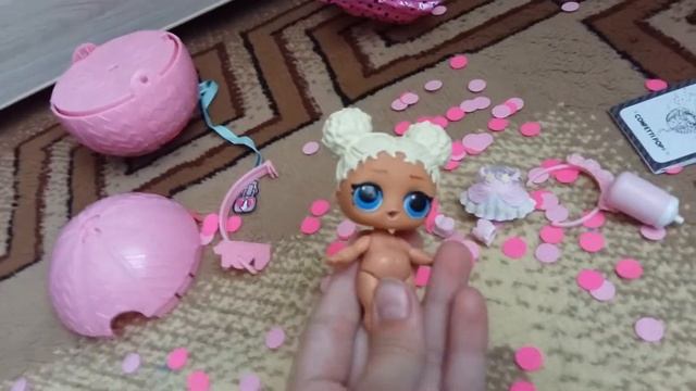 Как куколка Лол меняет цвет? А вот как? смотреть онлайн