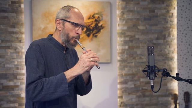 High D Whistle, Brass - The Gold Ring смотреть онлайн