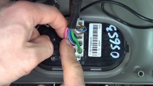 Установка регистратора в Лада Калина