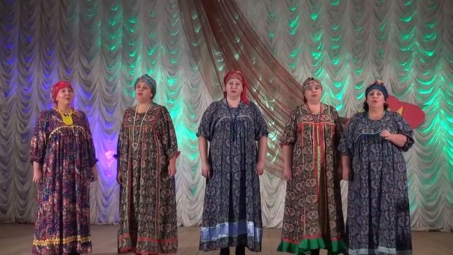 «По лужочку я хожу» фольклорная группа «Зоряночка» филиал №1 МБУК «СКО Перелюбского МР» смотреть онлайн