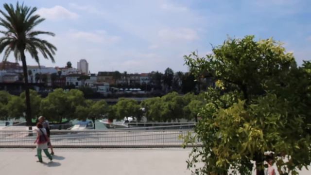 Севилья, река Гвадалквивир, набережная. смотреть онлайн