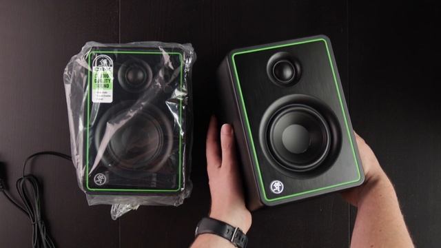Mackie CR4-X Lautsprecher Unboxing Deutsch | Sebastian Schneider смотреть онлайн