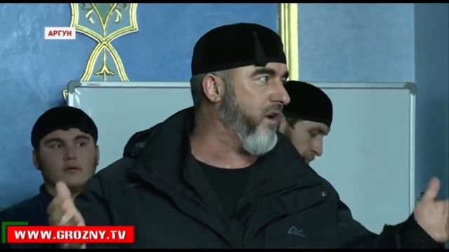 Хамзат Садулаев с Кадыровым смотреть онлайн